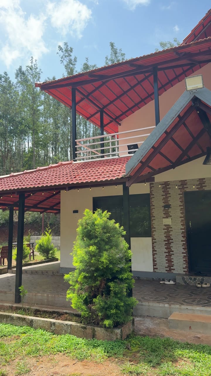 The Silverwood Homestay building in daylight