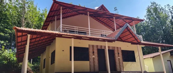 The Silverwood Homestay and its surroundings, Chikmagalur